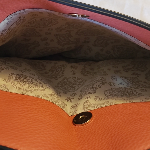 Simply Noelle Coral Shoulder Bag with Floral Scarf - Picture 6 of 6